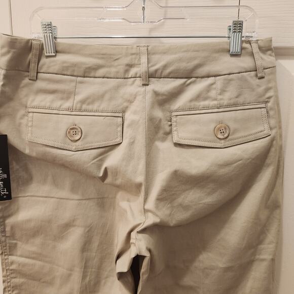 Will Smith Women's size 12  Khaki Capri Pants Front and Back  Pockets - Picture 8 of 9